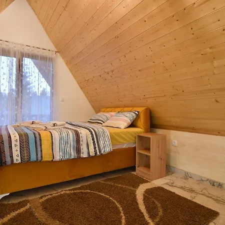 Brvnara Mont 1 Case de vacanță *