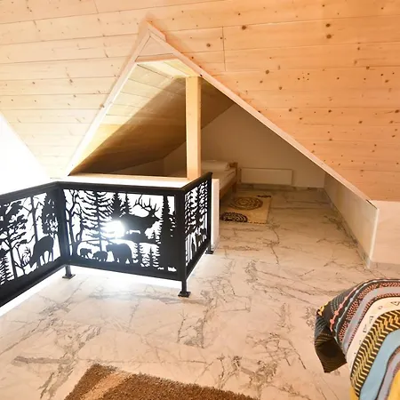 Brvnara Mont 1 * Zlatibor